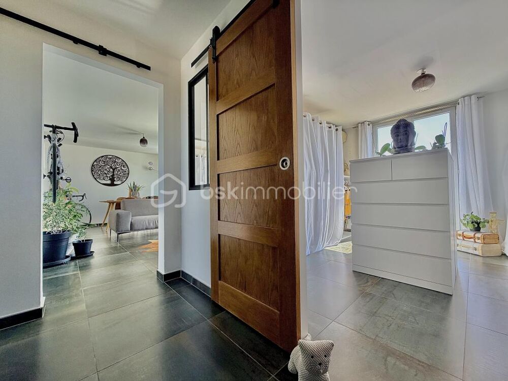 Vente Appartement Dernier étage rénové et lumineux, avec véranda et garage Avignon