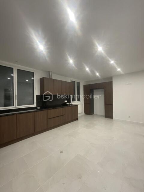  Appartement � louer 4 pi�ces 110 m�