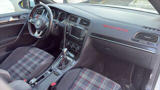 Golf 2.0 TSI 220 DSG6 GTI - Automatique Entretien constructeur 2016 occasion 13200 Arles