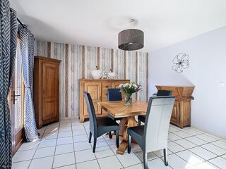  Maison  vendre 7 pices 180 m