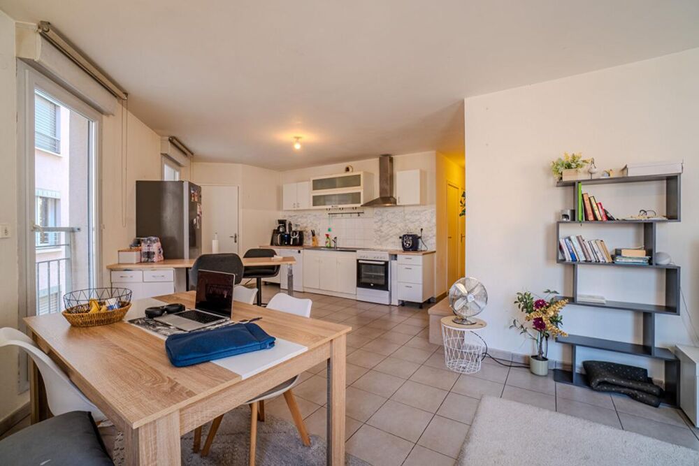 Vente Appartement Appartement Lyon 3 pièce(s) 66.78 m2 Lyon 9
