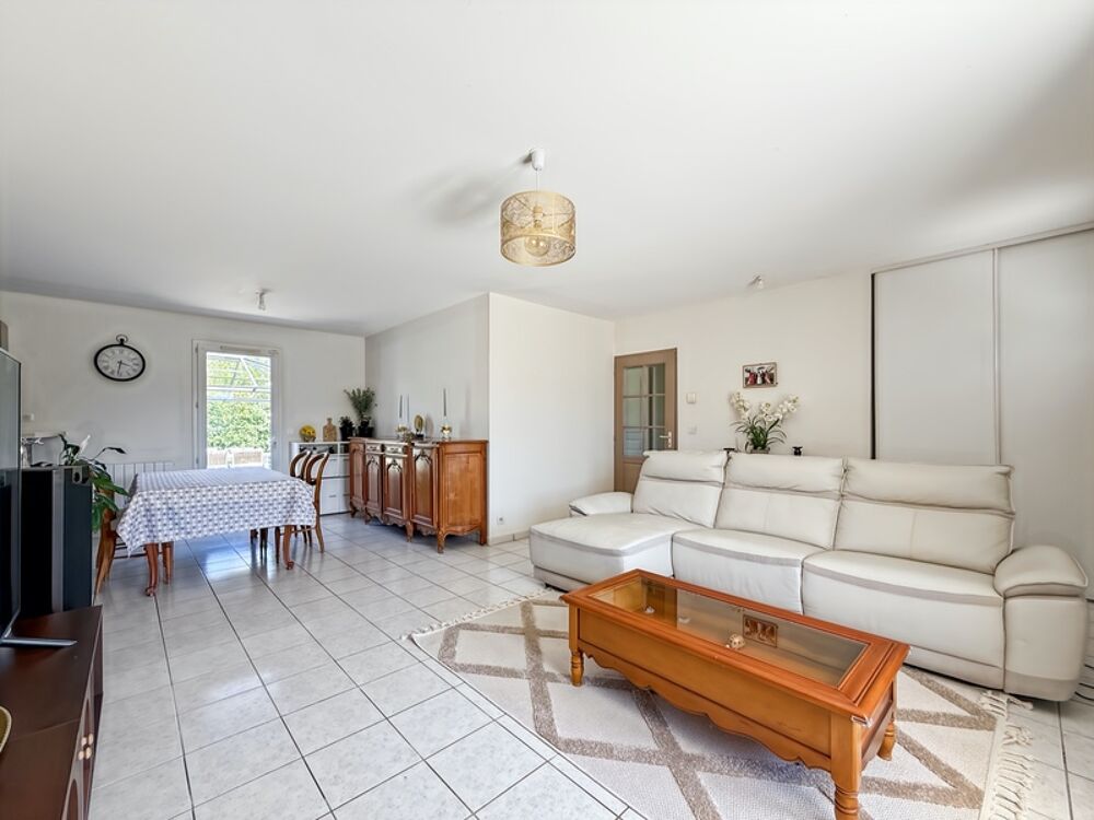 Maison 5 pièces de plain-pied - 94 m² - 4 chambres - Jardin et garage attenant - Bergerac rive droite