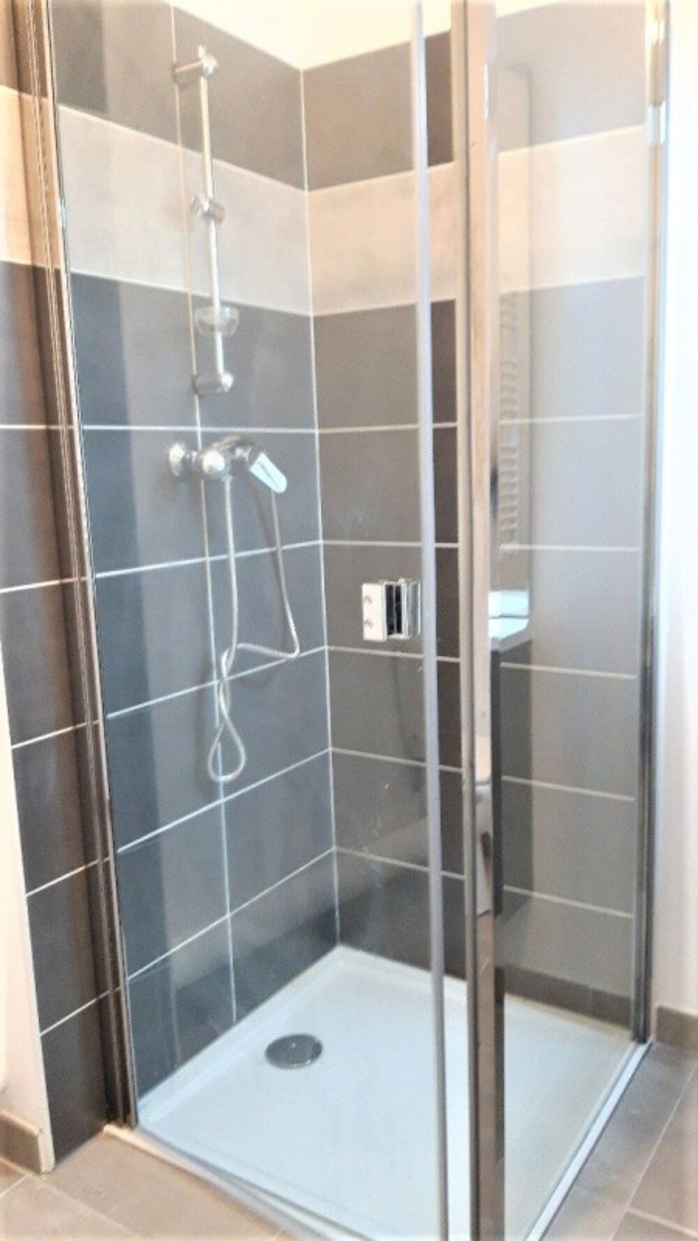 Location Appartement T1 avec balcon et parking à ARLES Arles