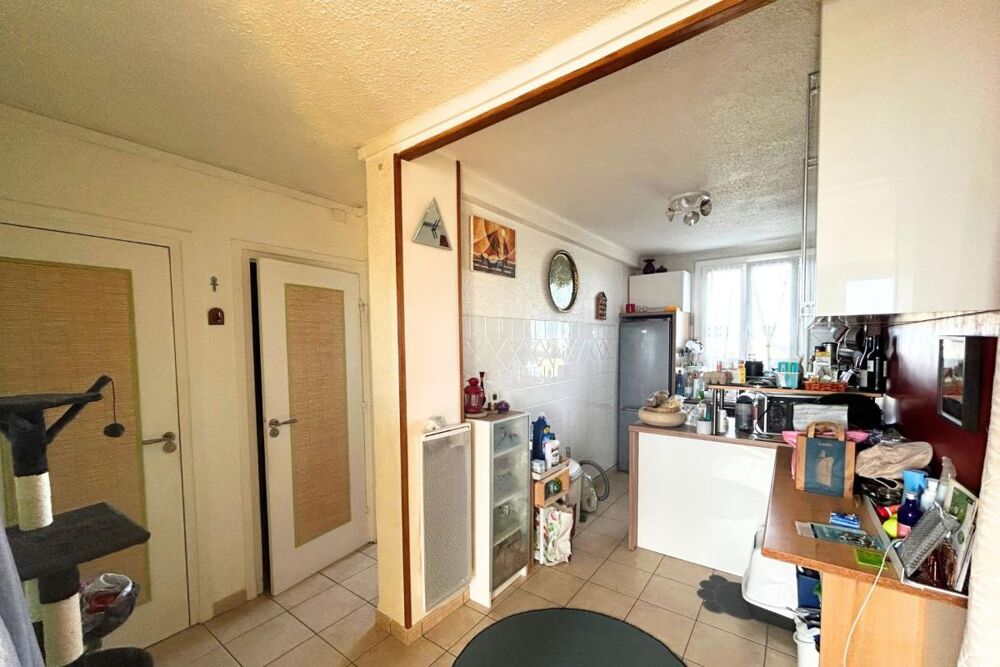 Vente Appartement LYON 3e – AVENUE ROCKEFELLER – T2 DE 53 m² – 7e ÉTAGE – VUE DÉGAGÉE – CALME ET LUMINEUX. CAVE Lyon 3