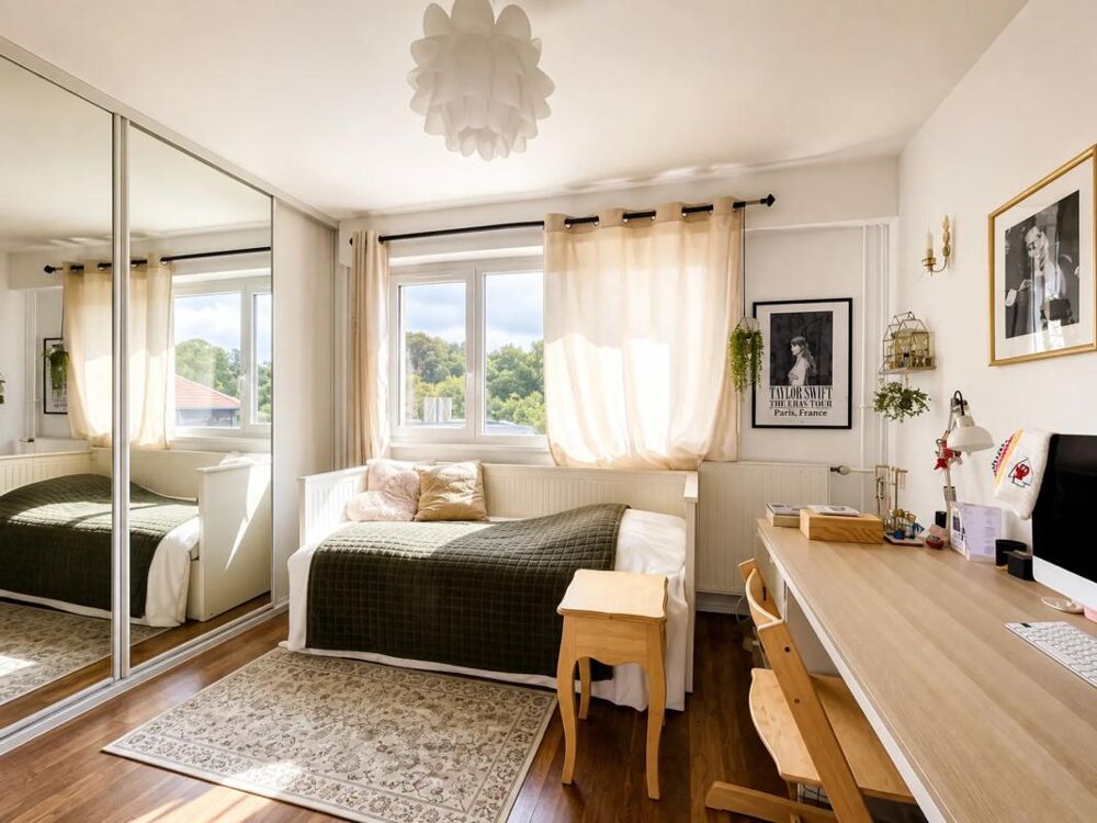 Appartement de 5 pièces de 115 m² à Montgeron