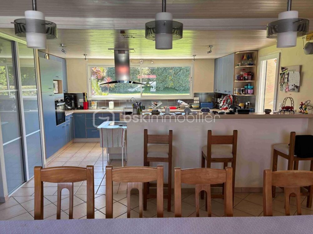 Idéal grande famille, maison de 169 m² au calme