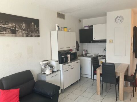 Dpt Bouches du Rhône (13), à vendre MARSEILLE 5EME ARRONDISSEMENT appartement T1 159000 Marseille 5