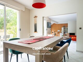  Maison � vendre 10 pi�ces 230 m�