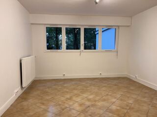  Appartement à louer 1 pièce 23 m²