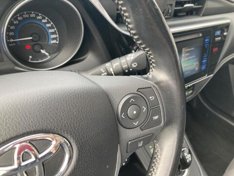 Auris HSD TECHNOLINE 136h - SUIVI EXCLUSIF TOYOTA 2017 occasion 14650 Carpiquet