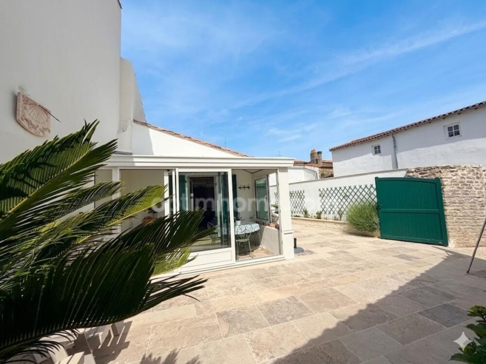 Maison 4 pièces 104 m² · à Ars en R · 104 m² · 800 000 €
