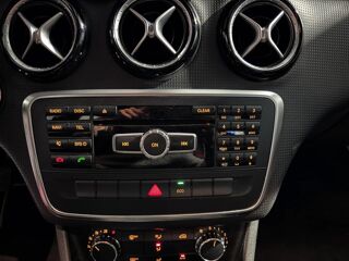 Classe A 180 CDI / d BlueEfficiency (176.012) 2013 occasion 77250 Moret Loing Et Orvanne