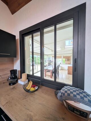  Maison  vendre 8 pices 188 m