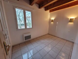  Appartement à louer 3 pièces 60 m²