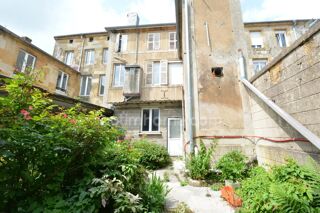  Appartement à vendre 10 pièces 270 m² Stenay