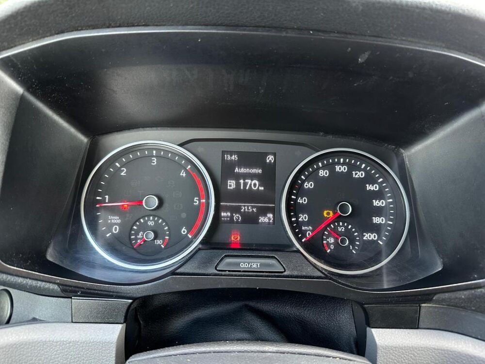 Crafter VAN II 2.0 TDI 177 35 L3H3 BUSINESS LINE PRIX TTC 2017 occasion 78240 Chambourcy