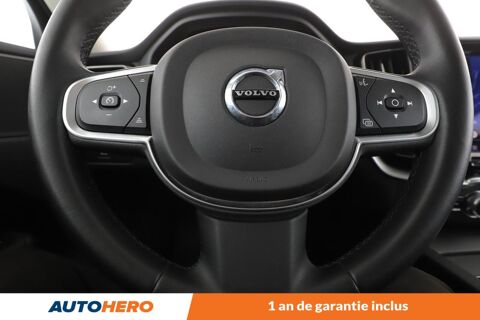 XC60 2.0 B4 Momentum Business Geartronic 8 197 ch 2022 occasion 92130 Issy-les-Moulineaux