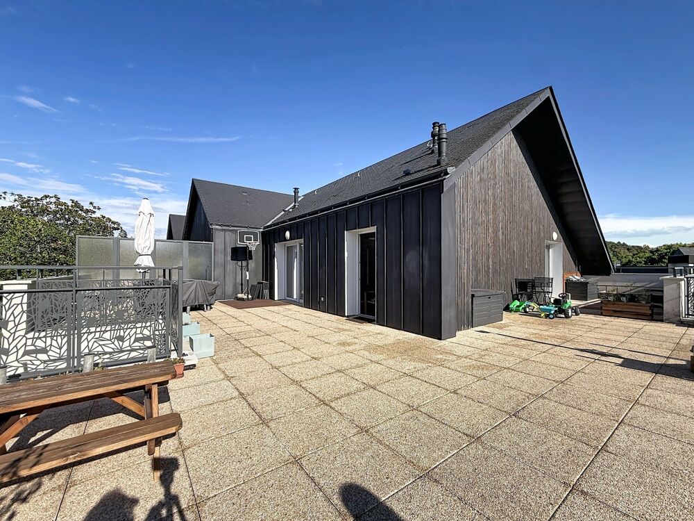 À VENDRE  T3 avec exceptionnelle terrasse de 90 m²