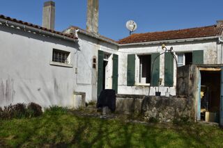  Propriété/château à vendre 6 pièces 100 m²