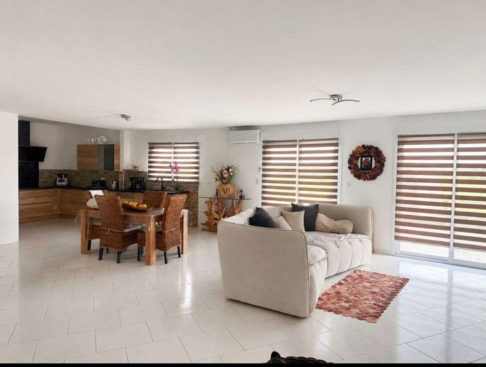 Maison à vendre 4 pièces GIFFAUMONT CHAMPAUBERT (51)