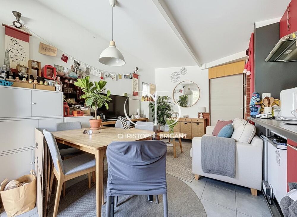 Vente Maison Maison Villejuif 2 pièce(s) 28 m2 avec Jardin Villejuif
