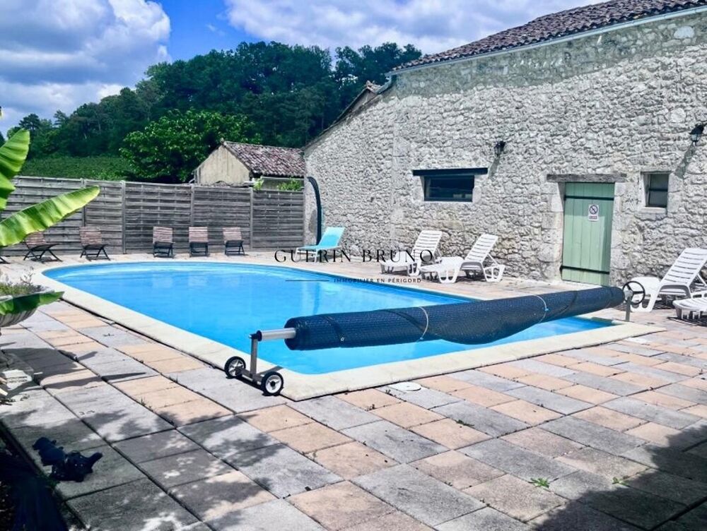 Charmante propriété en pierre avec deux maisons et piscine a