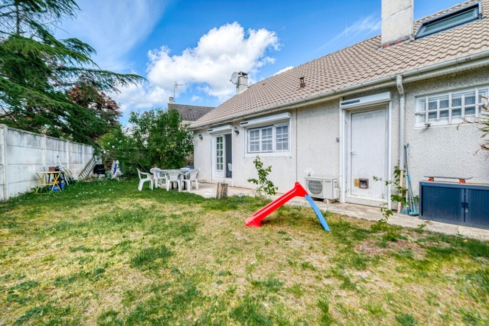 Vente Maison Christophe Michaudelle – EXCLUSIVITE CAPIFRANCE - vous propose à MEAUX proche de toutes commodités à pied : maison - 6 pièces - Meaux