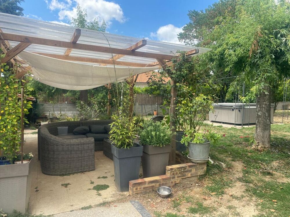 Vente Maison Maison Prahecq 6 pièce(s) 129 m2 Prahecq