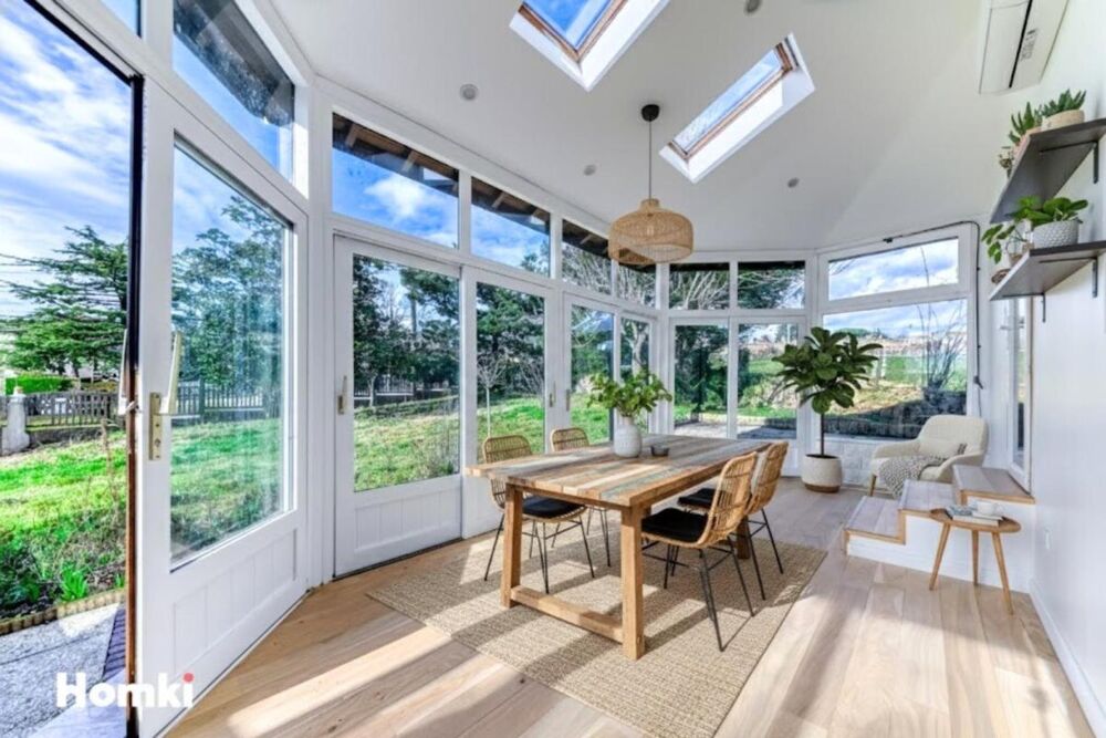 Maison 6 pièces 165 m² · à Sainte Consorce · 165 m² · 620 000 €