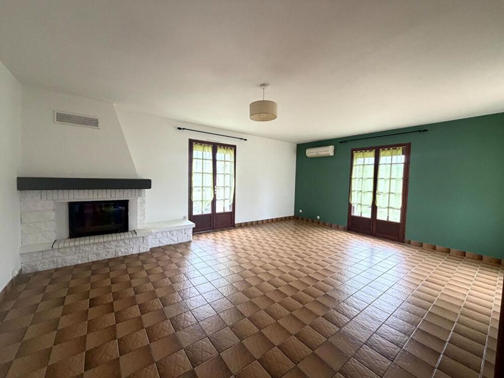Vente Maison Maison Saujon 3 pièce(s) 91 m2 avec un terrain de 728 m2 Saujon