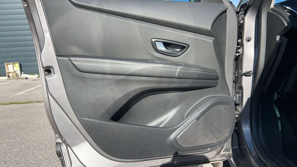 Grand scenic IV IV 1.7 Blue dCi 120 Zen 2020 occasion 02100 Saint Quentin