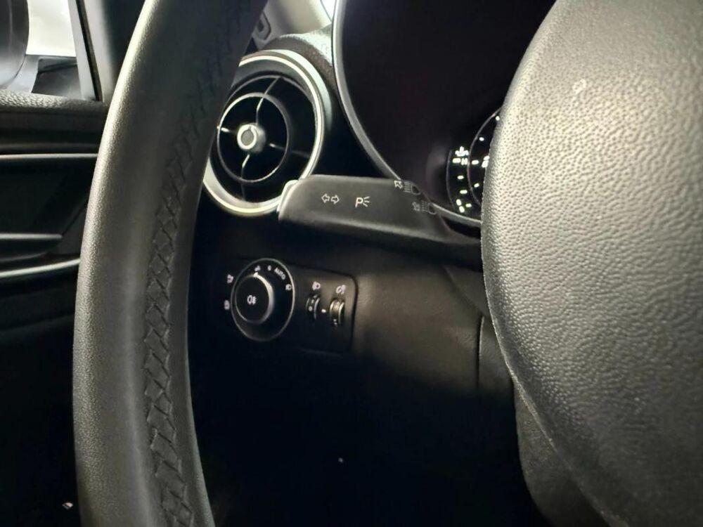 Giulia 2.2 150 ch Super 2018 occasion 85190 Venansault