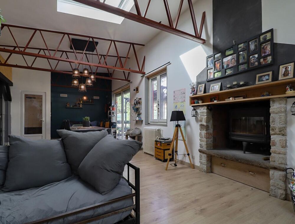 Maison La Salvetat Sur Agout 6 pièce(s) 137 m2