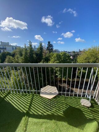 Vente Appartement Appartement Nantes 3 pièce(s) 65.21 m2 avec garage, cave et balcon Nantes