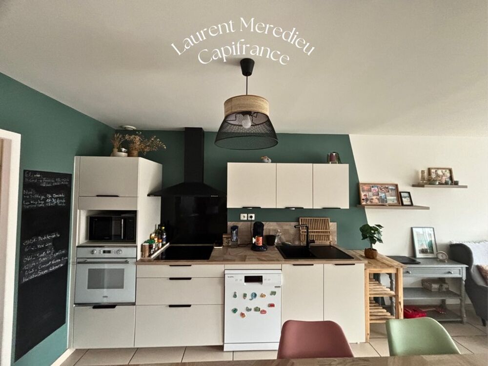 Jolie maison familiale à Prignac-et-Marcamps  Proche commodités