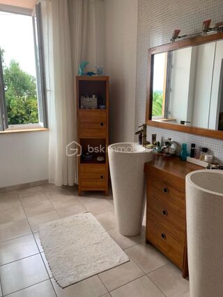  Maison � vendre 4 pi�ces 161 m�