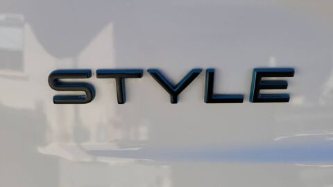 208 1.5 BlueHDi 100 Style 2022 occasion 21000 Dijon
