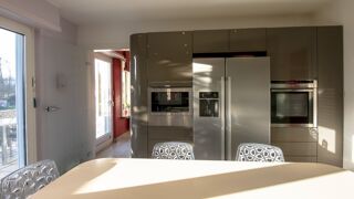  Propri�t�/ch�teau � vendre 8 pi�ces 250 m�