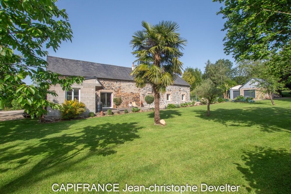 Vente Maison Maison à vendre proche de GORRON (53) maison en pierre de plain pied 4 chambres sur terrain de 6 300 m2 Gorron