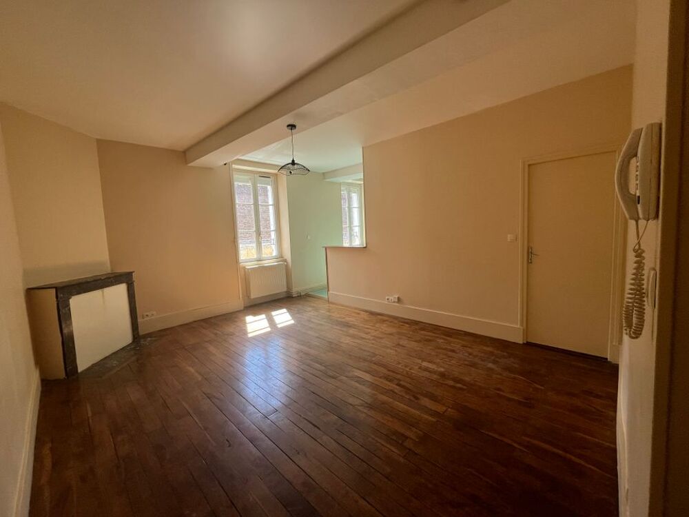 Location Appartement Appartement de 76m2 à louer sur Cosne-Cours-sur-Loire Cosne cours sur loire