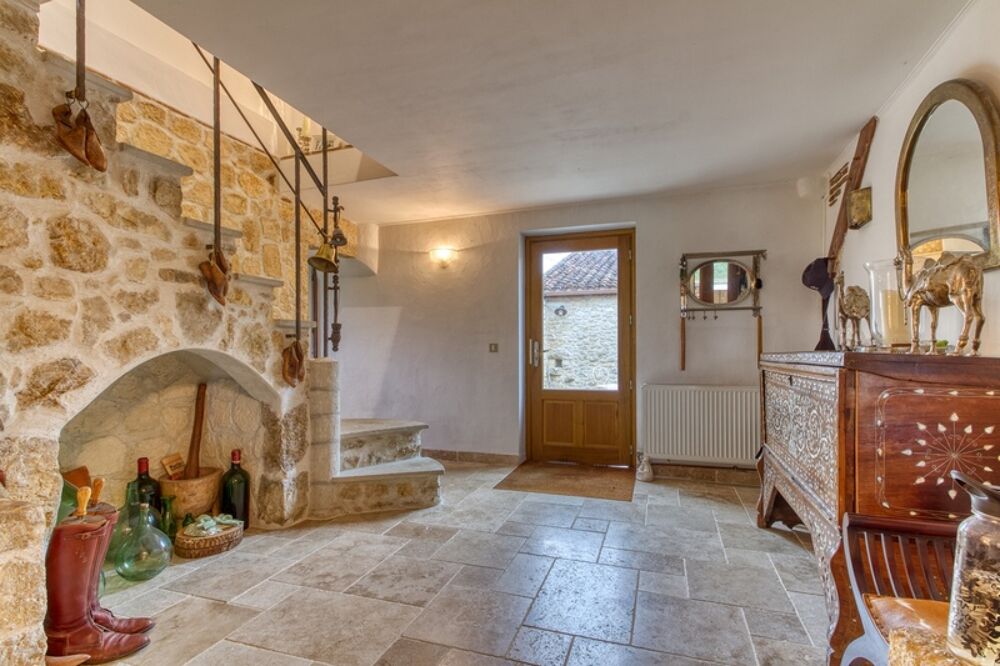  vendre  Proprit/chteau Mauroux (46700)