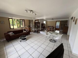  Maison  vendre 8 pices 171 m