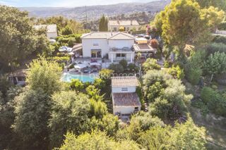  Villa à vendre 7 pièces 312 m²