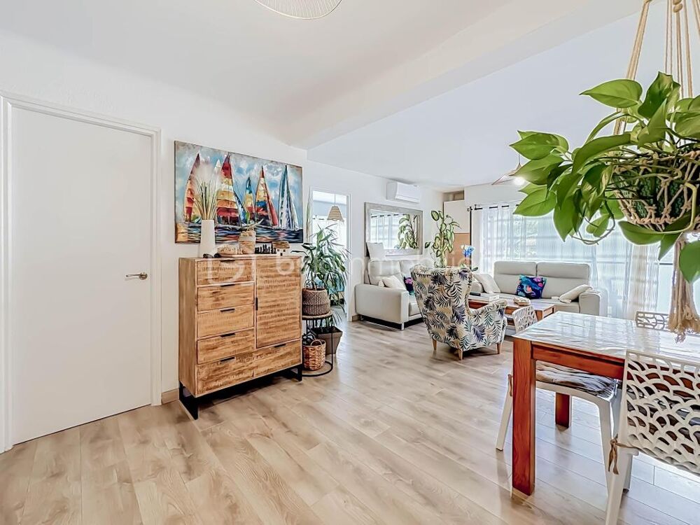 Vente Appartement EXCLUSIVITÉ *** Appartement T3 de 66m2 rénové avec terrasse et parking à PALAVAS *** Palavas les flots