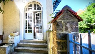  Villa  vendre 7 pices 280 m