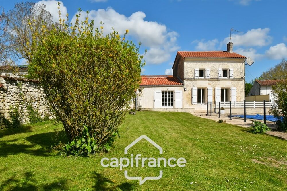 Vente Maison Maison à vendre 5 pièces TORXE (17) avec jardin clos de 1000m², garage et atelier Torxe