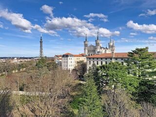  Appartement à vendre 6 pièces 143 m²