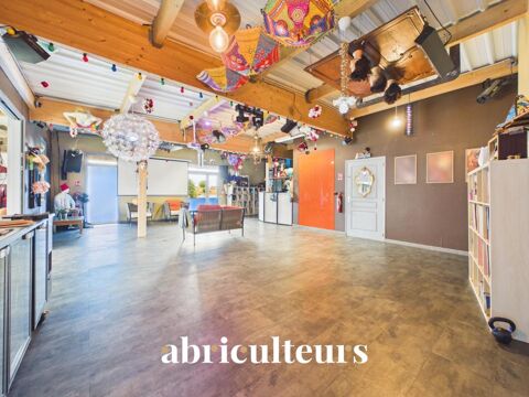 Propri&eacute;t&eacute; mixte d'exception : 820 m&sup2; b&acirc;tis (pro + habitation) sur parc de + 6 000 m&sup2; - Tremblay-les-Villages (28) 698995 28170 Tremblay les villages