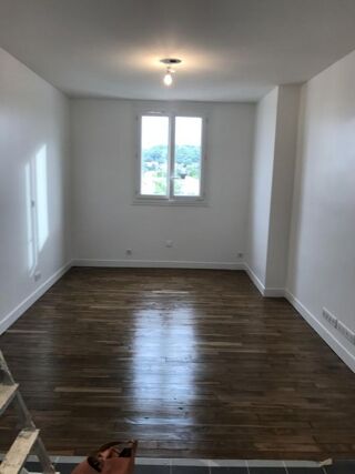  Appartement à louer 1 pièce 25 m²