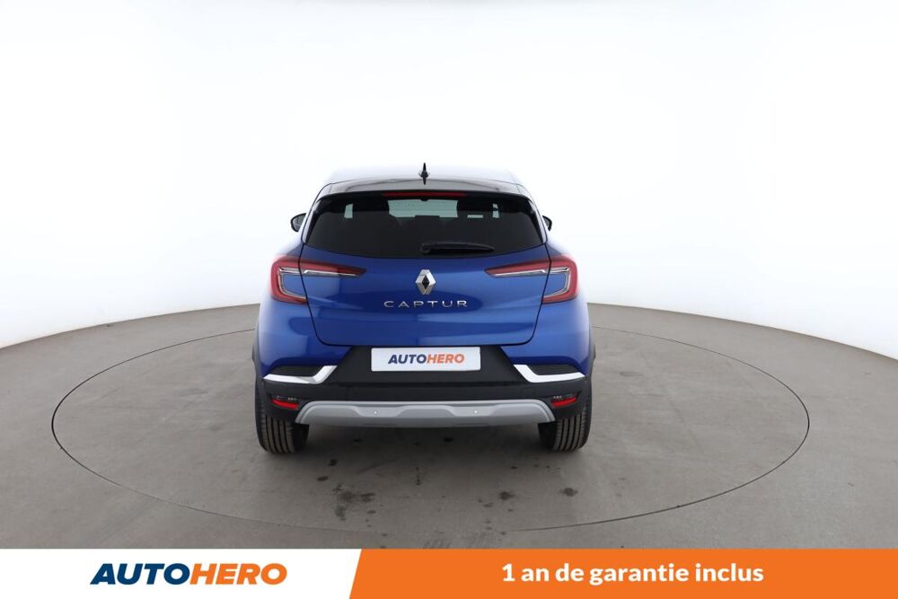 Captur 1.3 TCe Mild Hybrid Iconic EDC 160 ch 2022 occasion 92130 Issy-les-Moulineaux